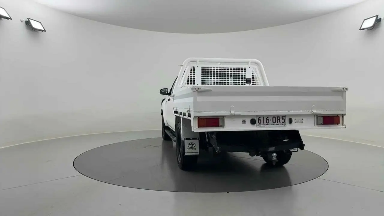 2022 Toyota Hilux Gallery Image 4