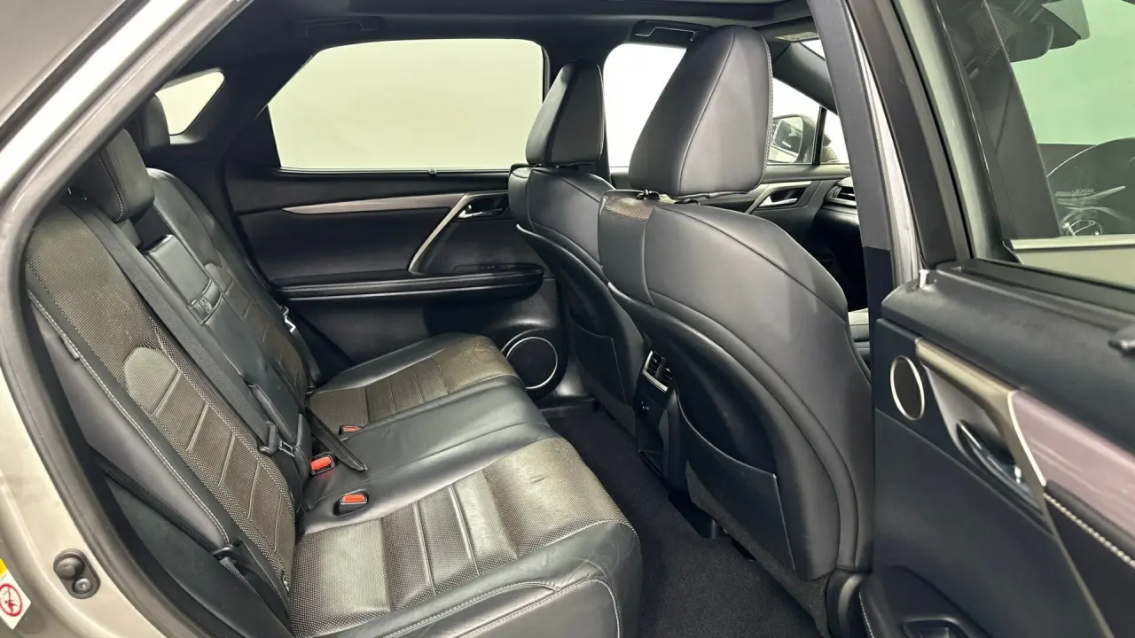 2016 Lexus RX350 Gallery Image 14