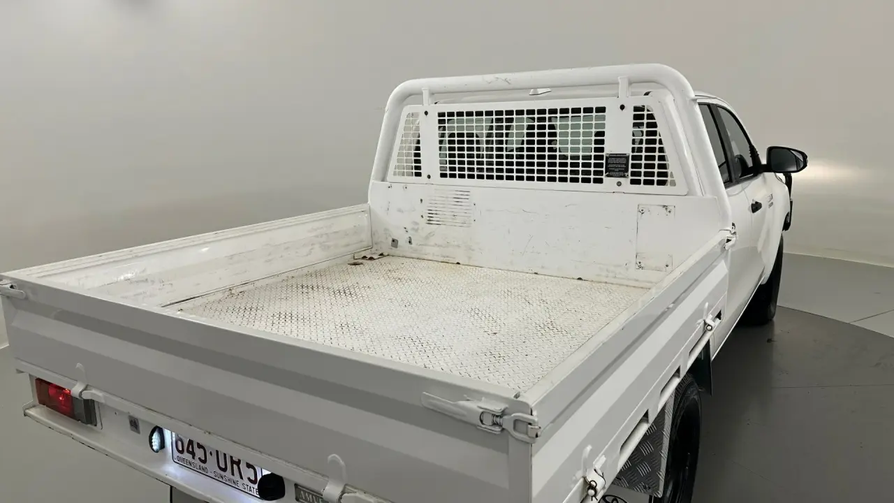 2022 Toyota Hilux Gallery Image 17