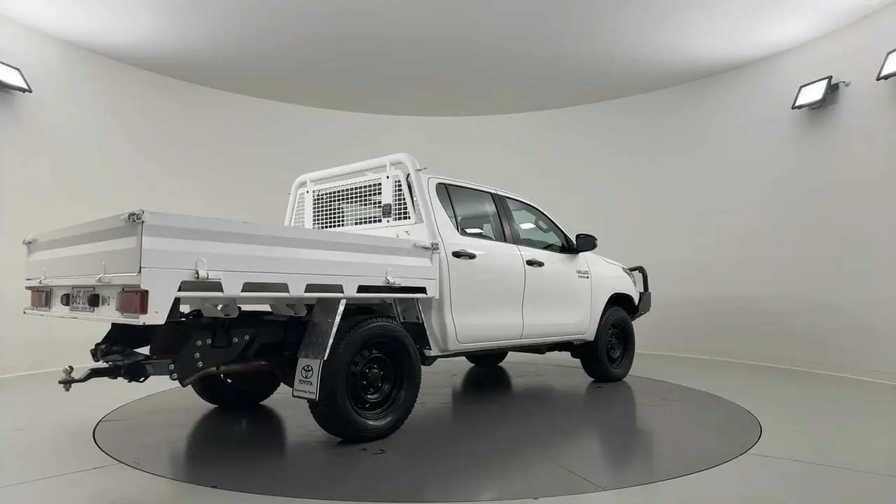 2022 Toyota Hilux Gallery Image 5
