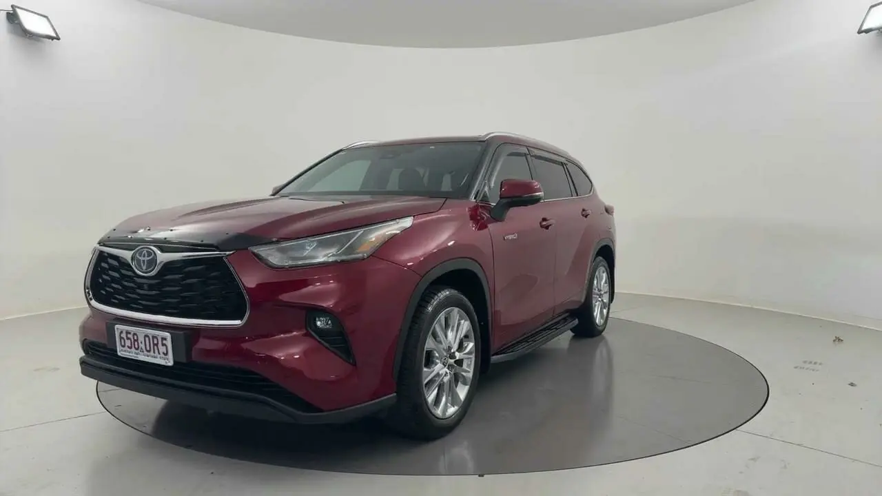 2022 Toyota Kluger Gallery Image 1