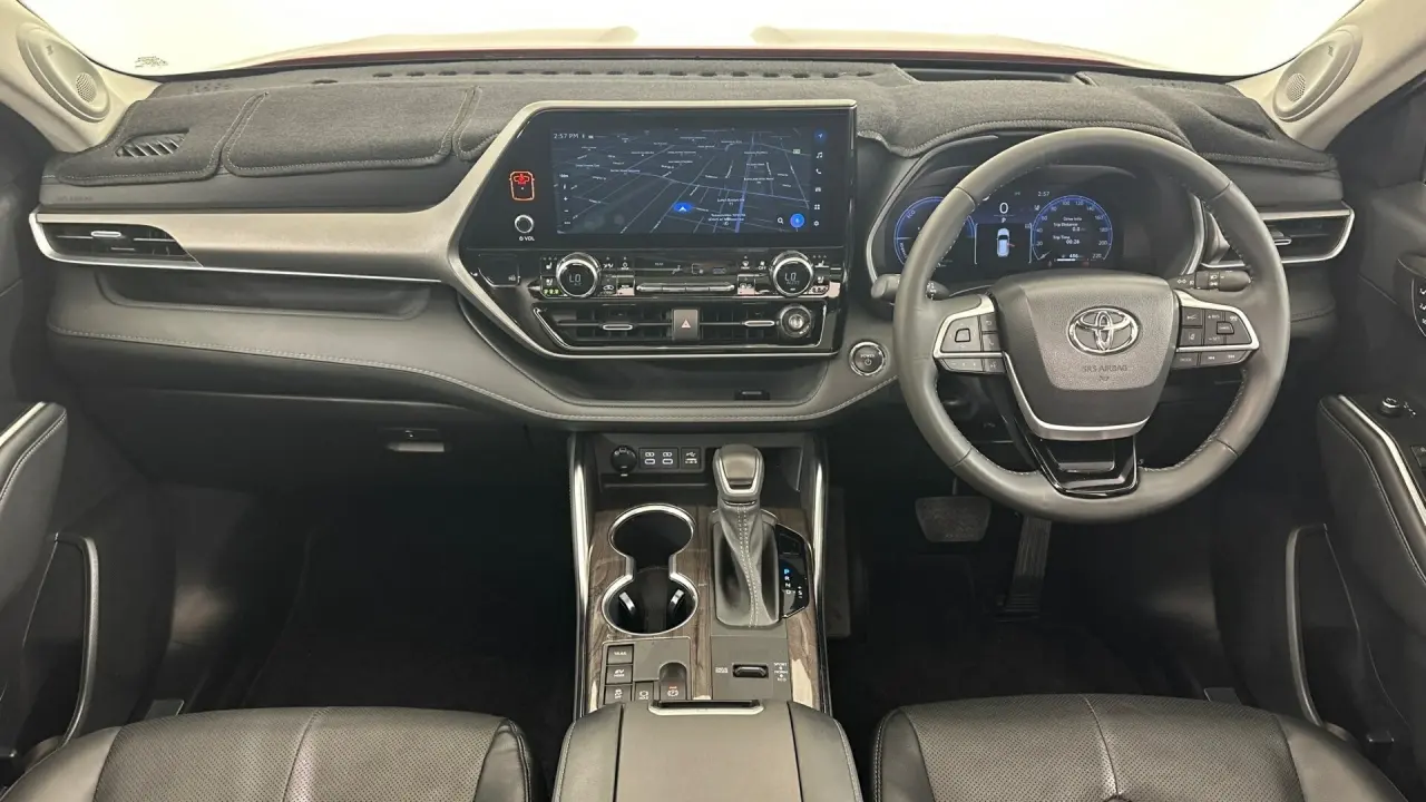 2022 Toyota Kluger Gallery Image 13