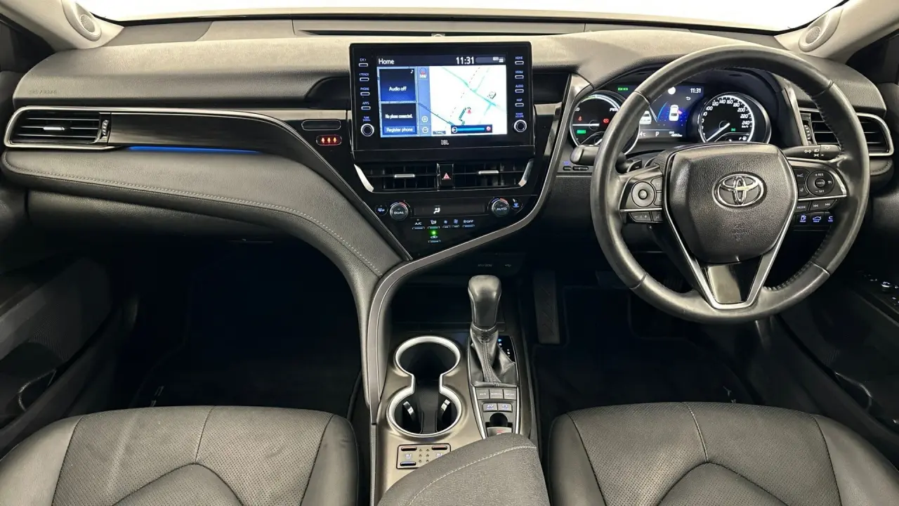 2021 Toyota Camry Gallery Image 11