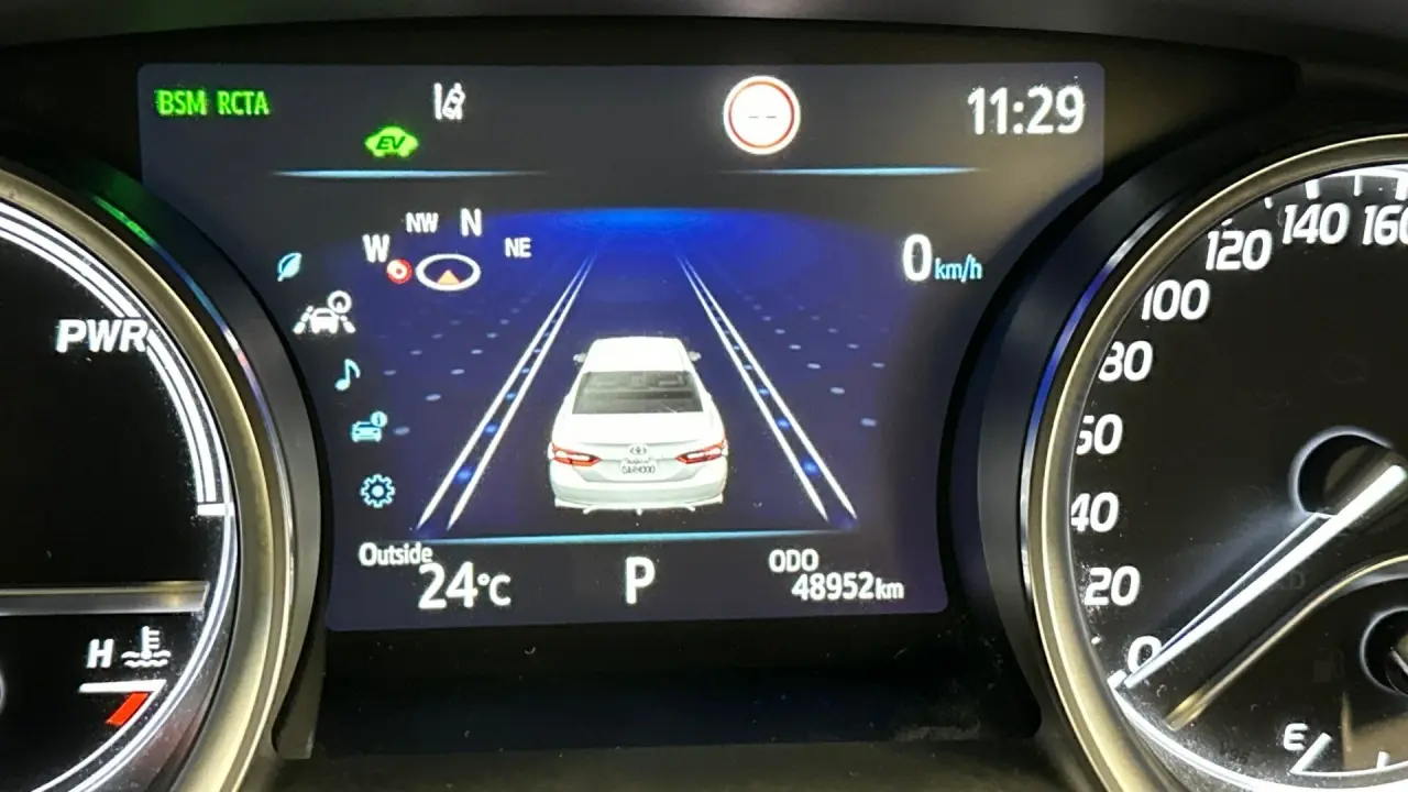 2021 Toyota Camry Gallery Image 12