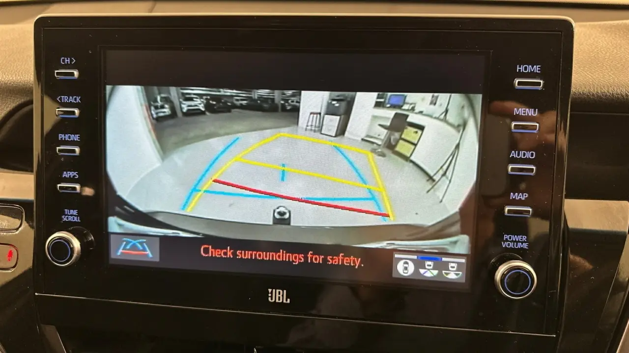 2021 Toyota Camry Gallery Image 15