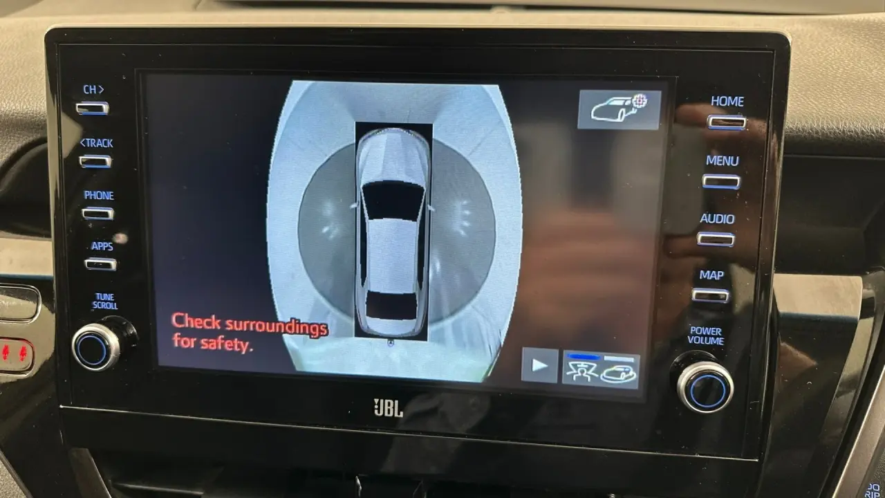 2021 Toyota Camry Gallery Image 17