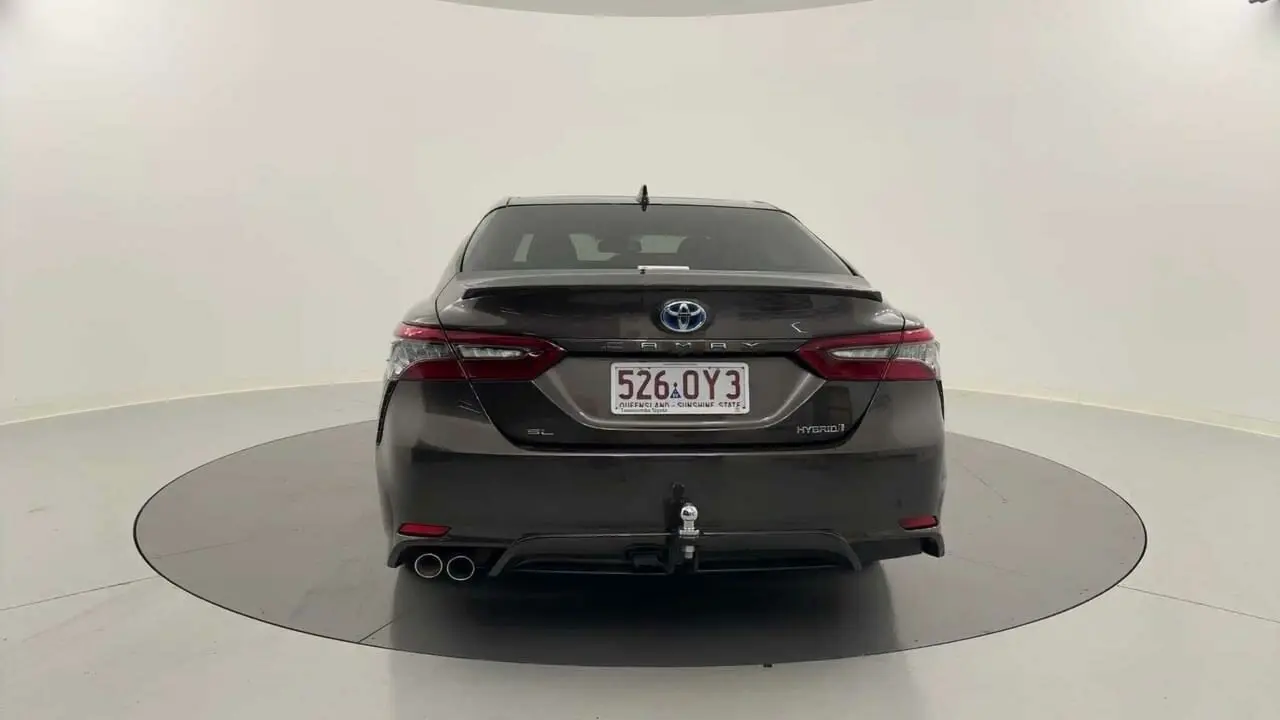 2021 Toyota Camry Gallery Image 5