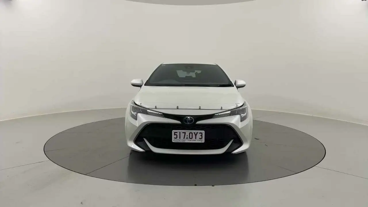 2019 Toyota Corolla Gallery Image 2