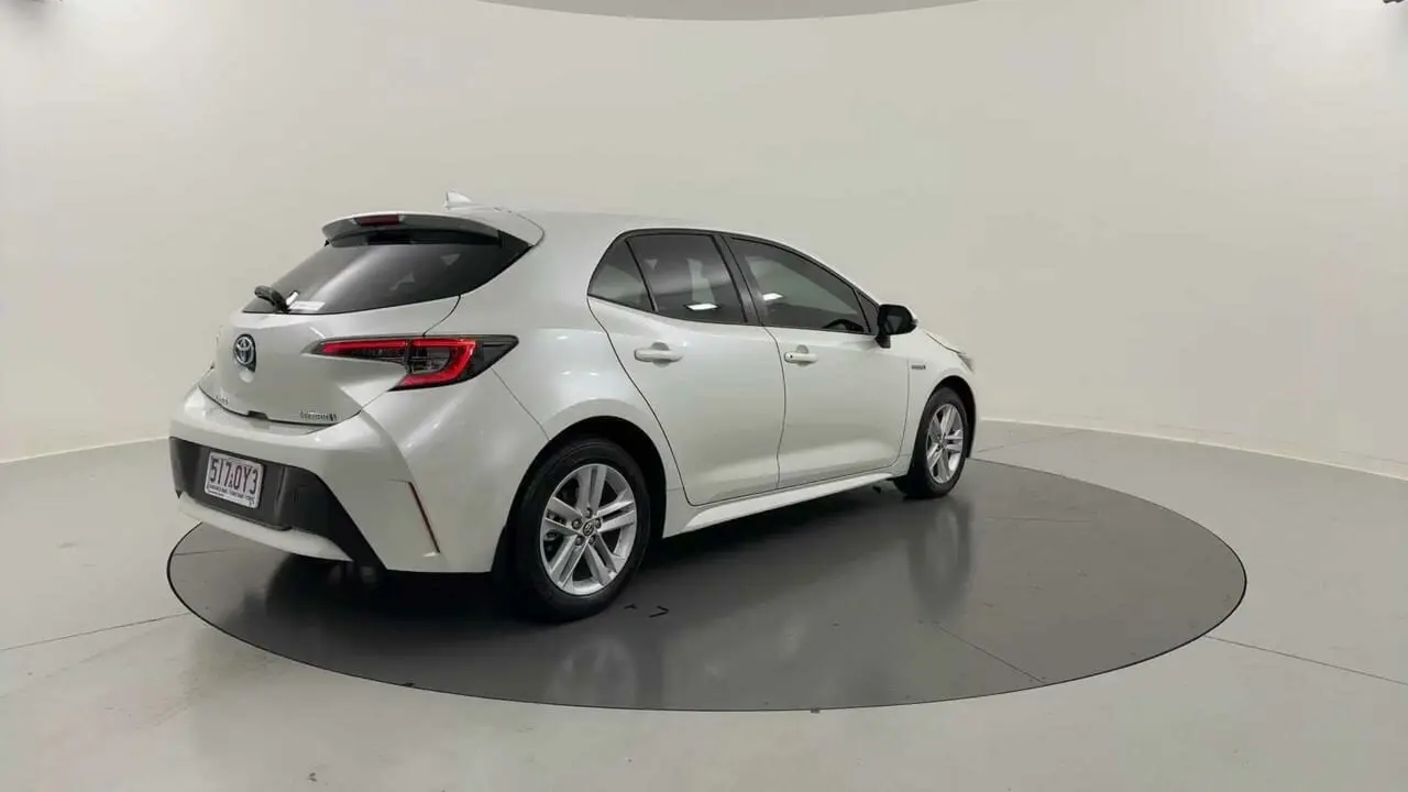 2019 Toyota Corolla Gallery Image 6