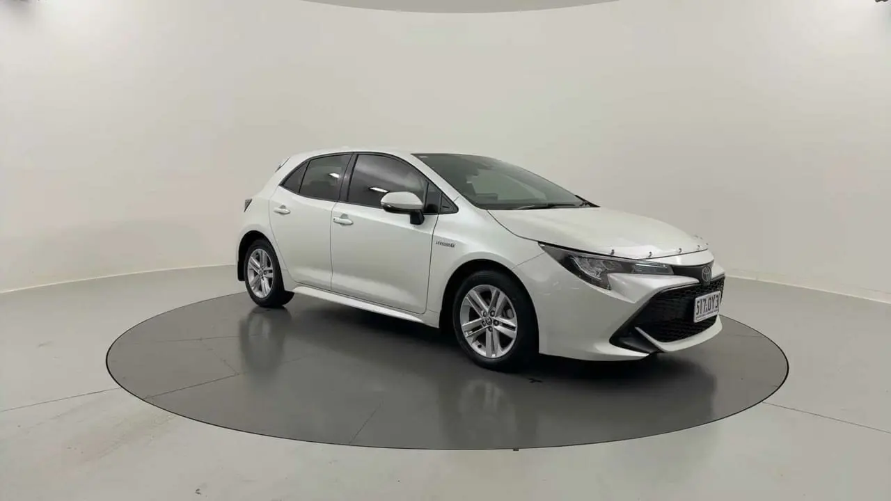 2019 Toyota Corolla Gallery Image 8