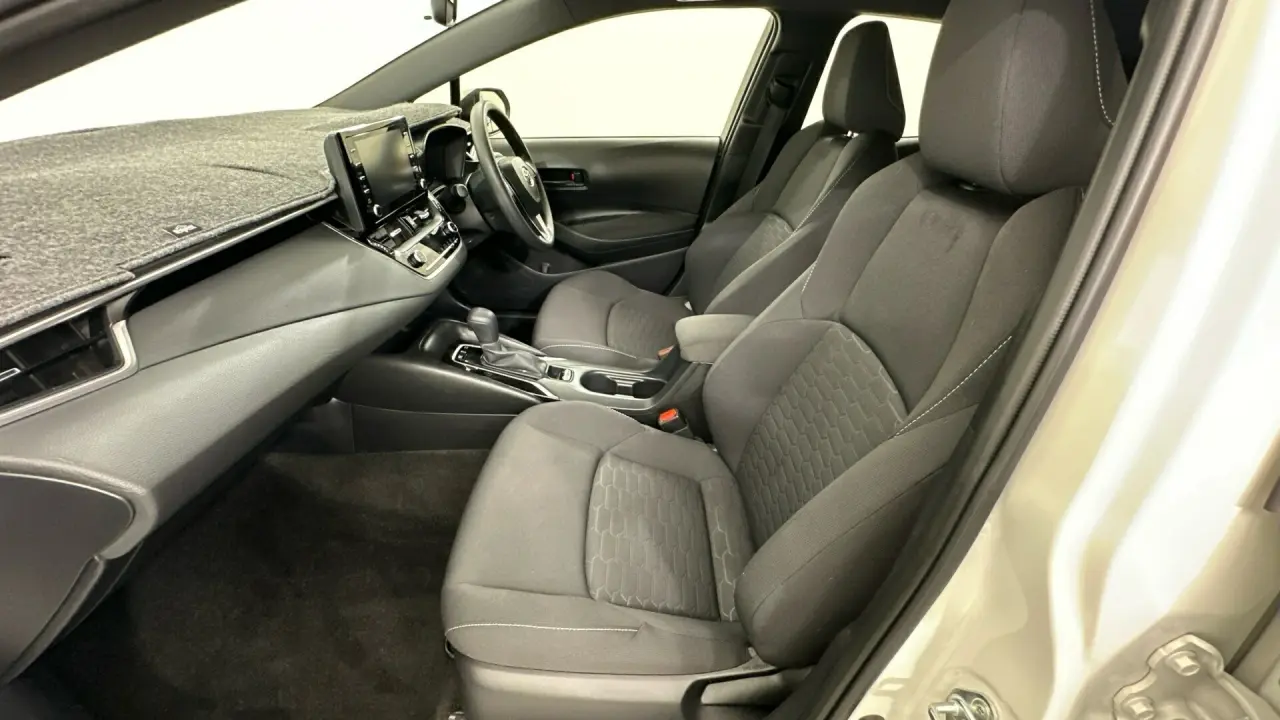 2019 Toyota Corolla Gallery Image 9