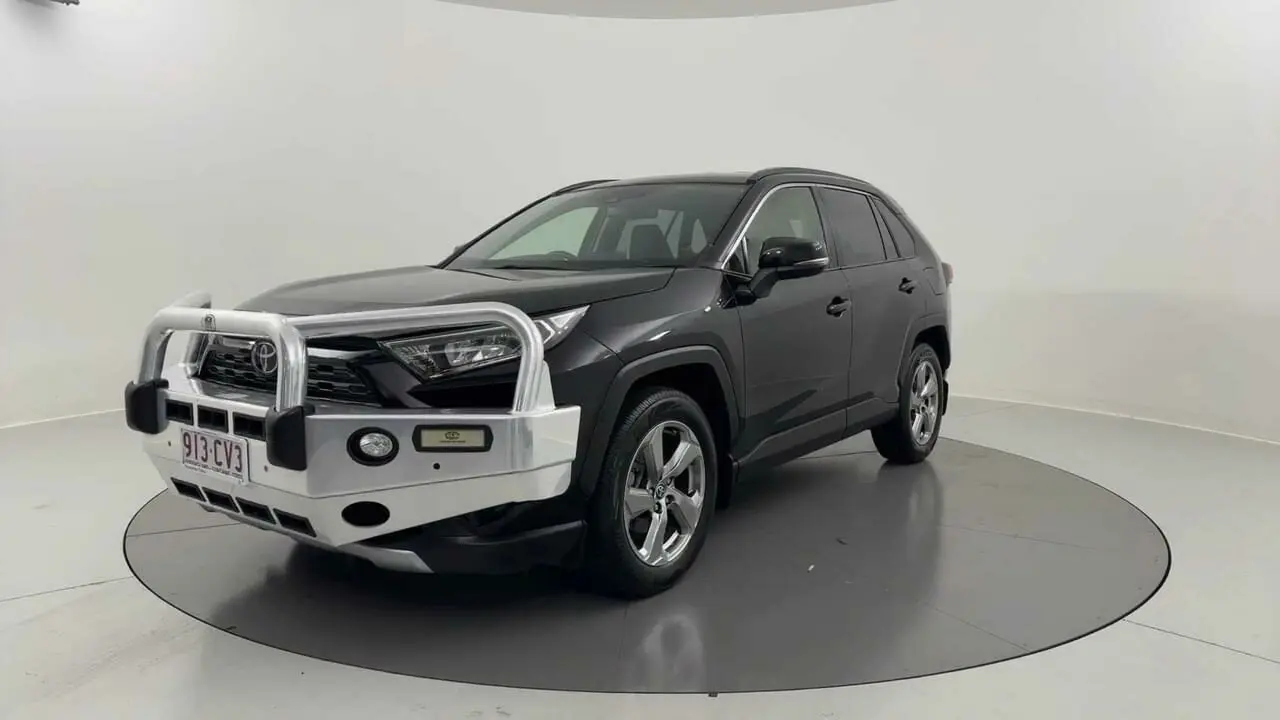 2021 Toyota RAV4 Gallery Image 1