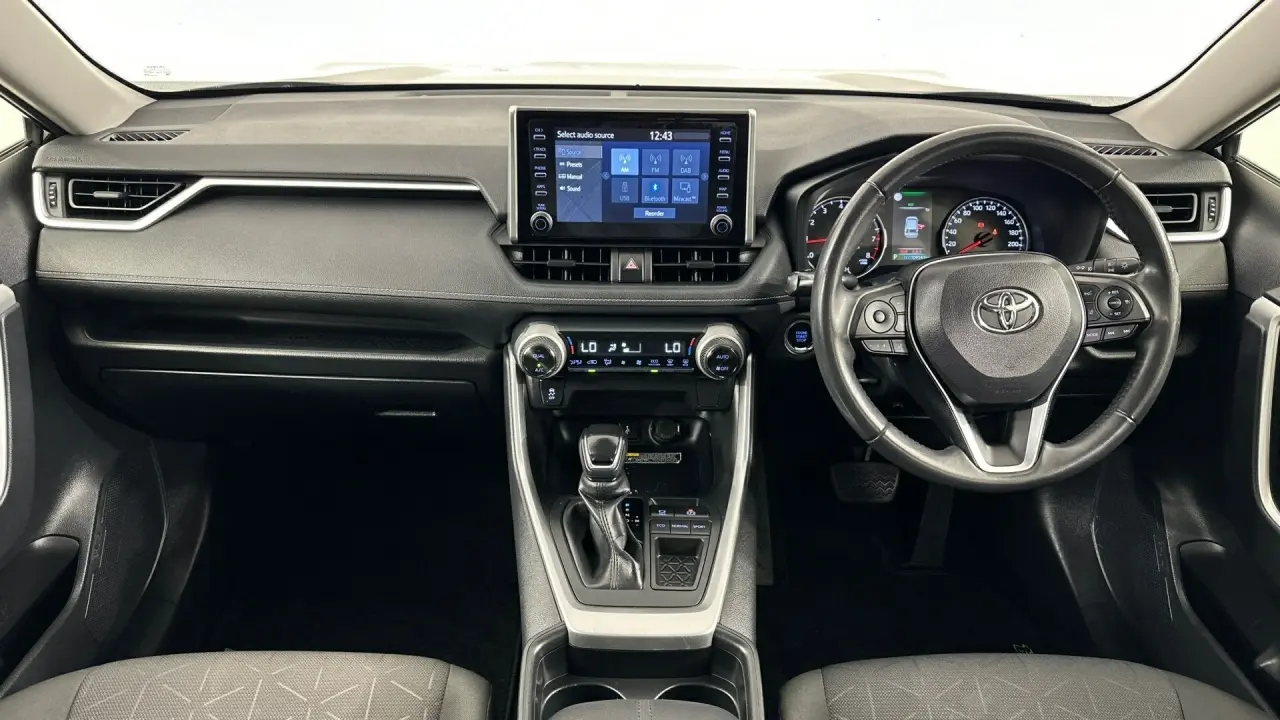 2021 Toyota RAV4 Gallery Image 11