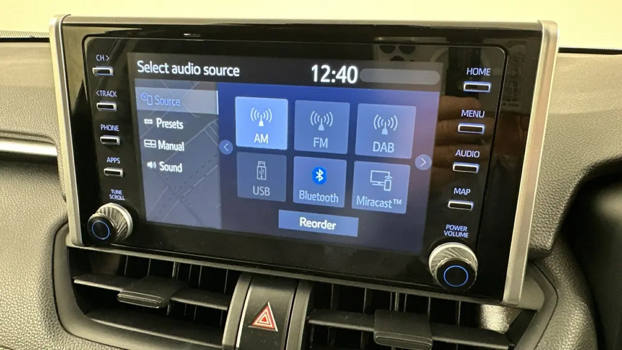 2021 Toyota RAV4 Gallery Image 14