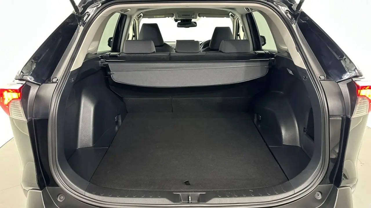 2021 Toyota RAV4 Gallery Image 19