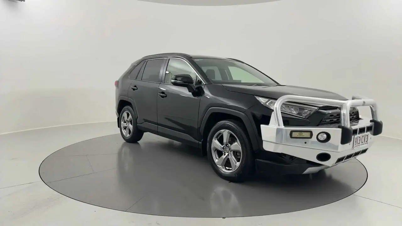 2021 Toyota RAV4 Gallery Image 8