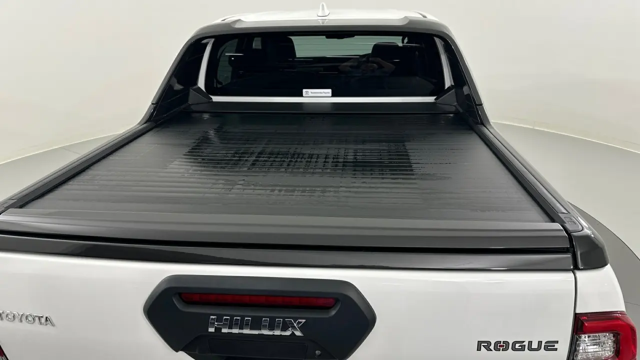 2024 Toyota Hilux Gallery Image 21