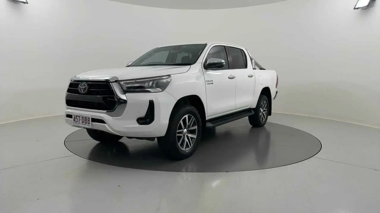 2021 Toyota Hilux Gallery Image 1