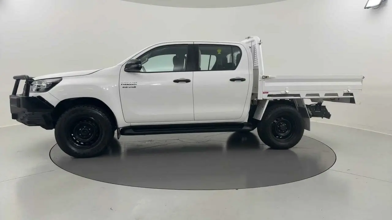 2022 Toyota Hilux Gallery Image 1