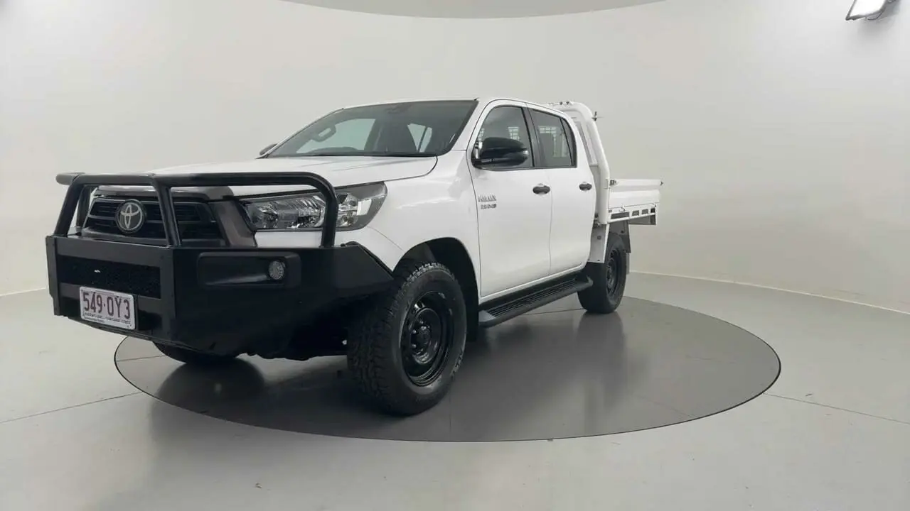 2022 Toyota Hilux Gallery Image 7