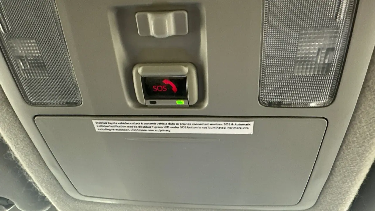 2022 Toyota Hilux Gallery Image 18