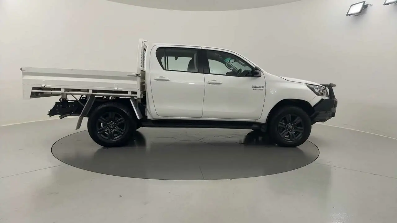 2022 Toyota Hilux Gallery Image 25
