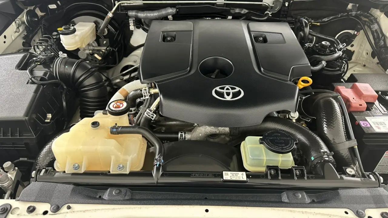 2022 Toyota Hilux Gallery Image 18