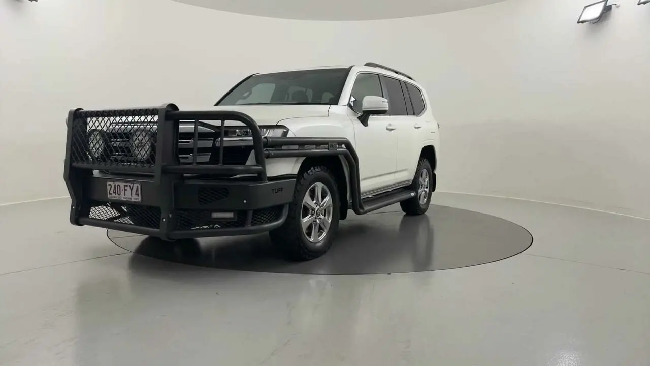 2022 Toyota Landcruiser Gallery Image 1