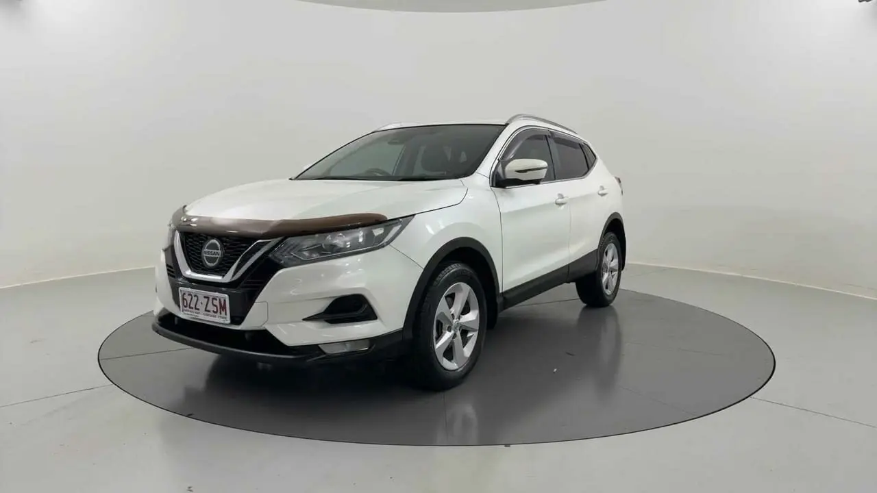 2020 Nissan Qashqai Gallery Image 1
