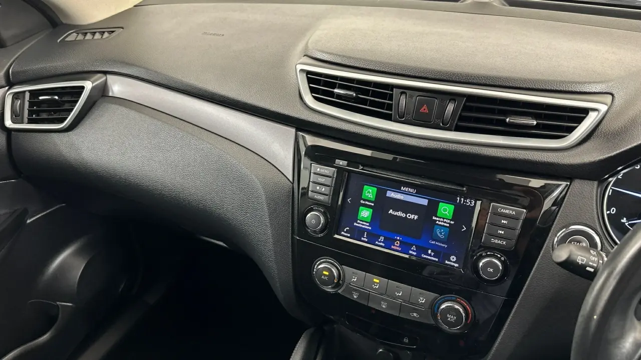 2020 Nissan Qashqai Gallery Image 14