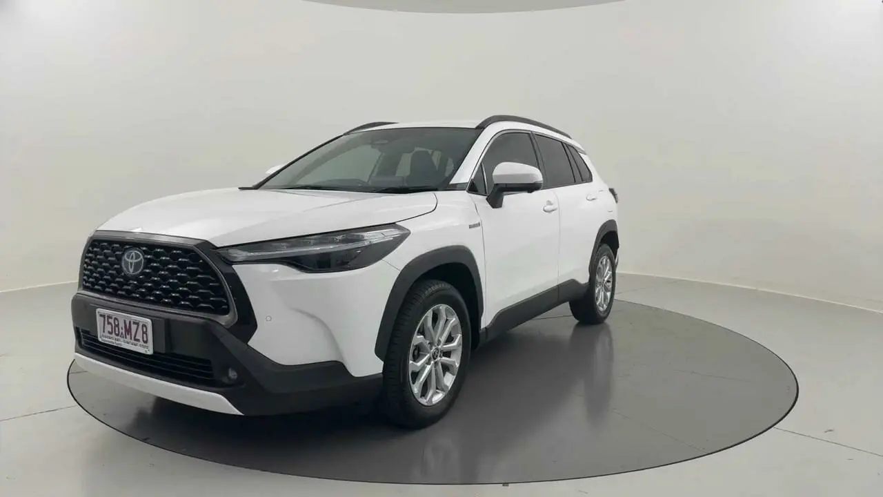 2023 Toyota Corolla Cross Gallery Image 1