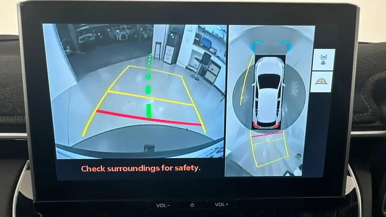 2023 Toyota Corolla Cross Gallery Image 14