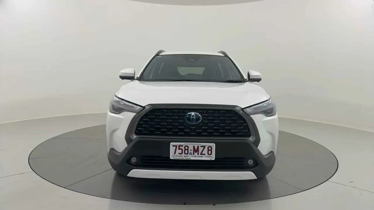 2023 Toyota Corolla Cross Gallery Image 8