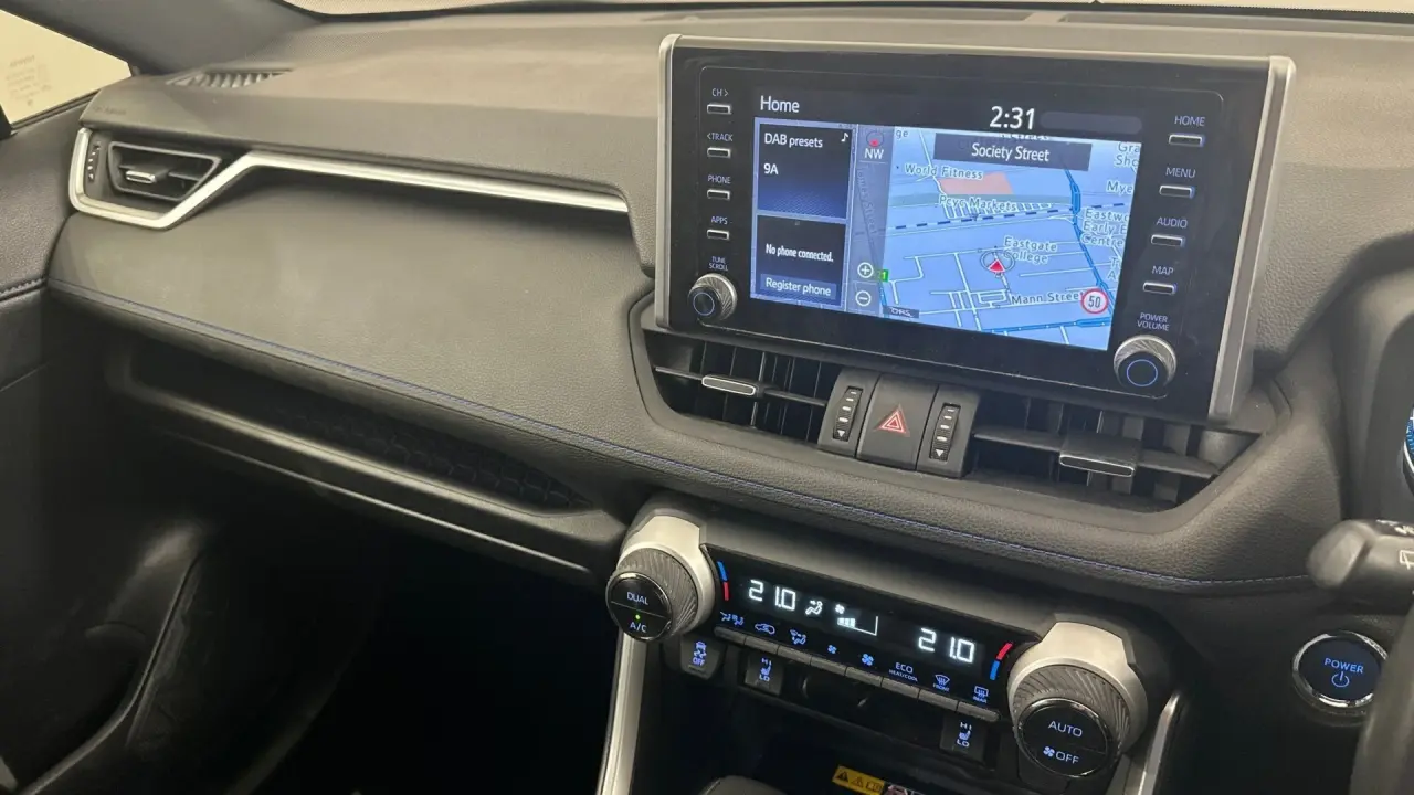 2022 Toyota RAV4 Gallery Image 14