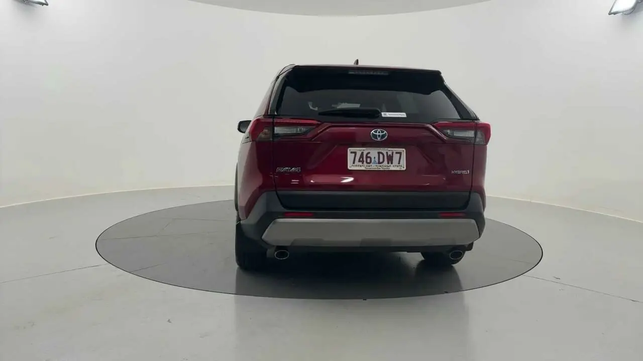 2022 Toyota RAV4 Gallery Image 5