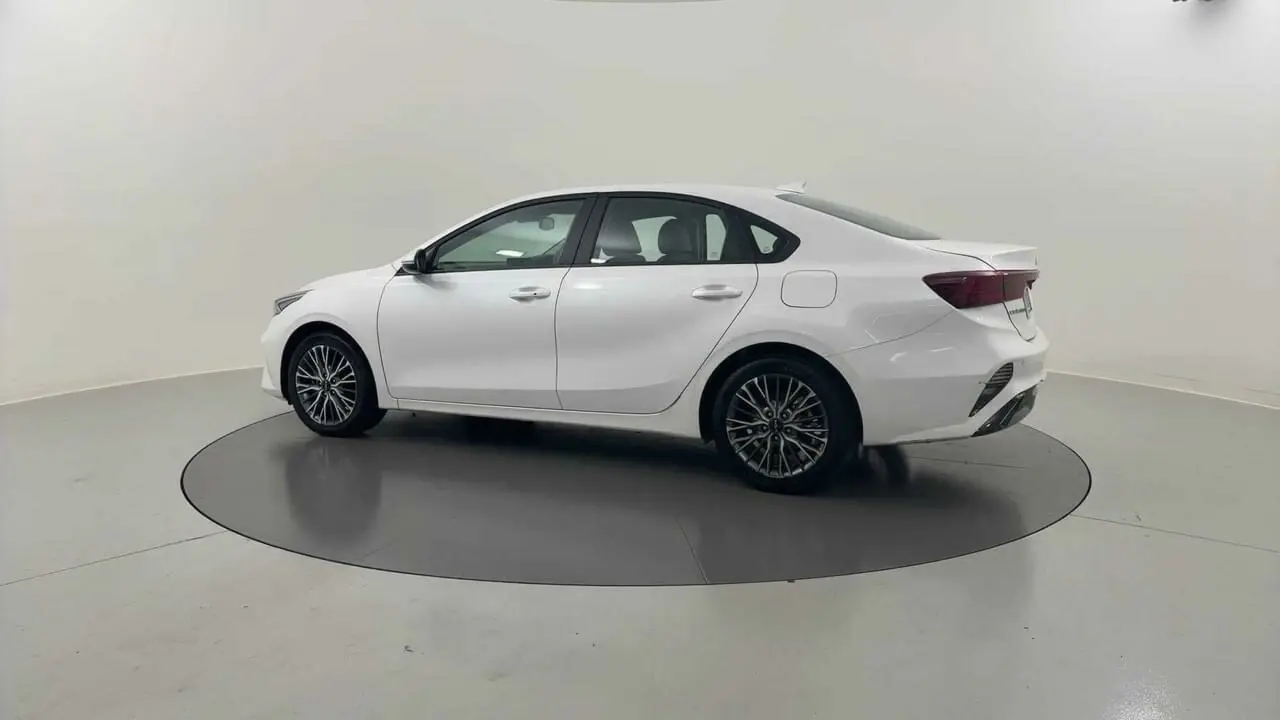 2022 Kia Cerato Gallery Image 3