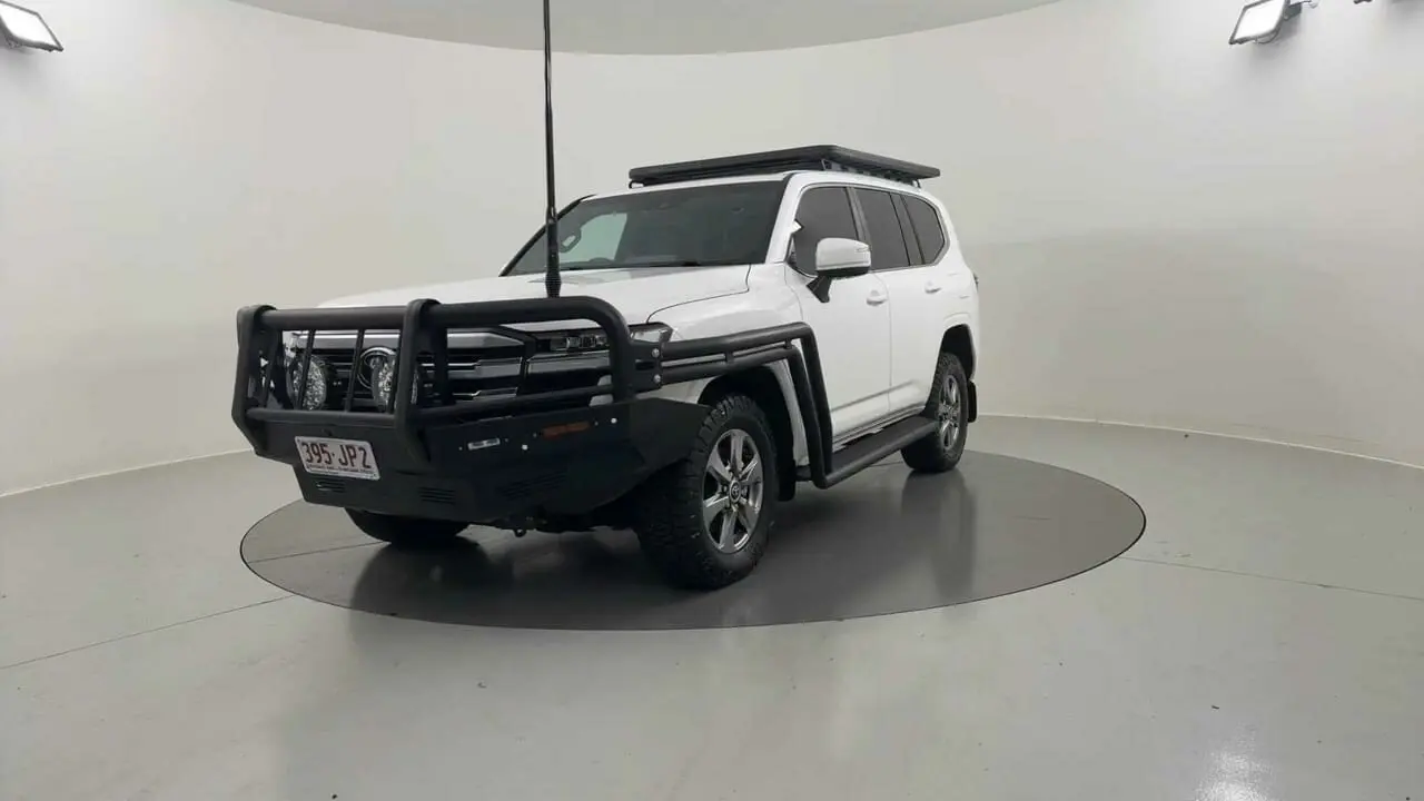2024 Toyota Landcruiser Gallery Image 1