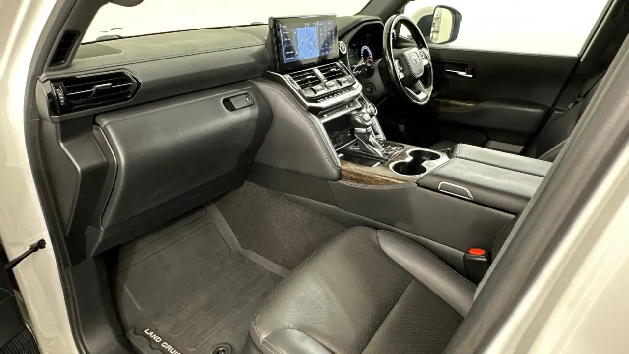 2024 Toyota Landcruiser Gallery Image 20