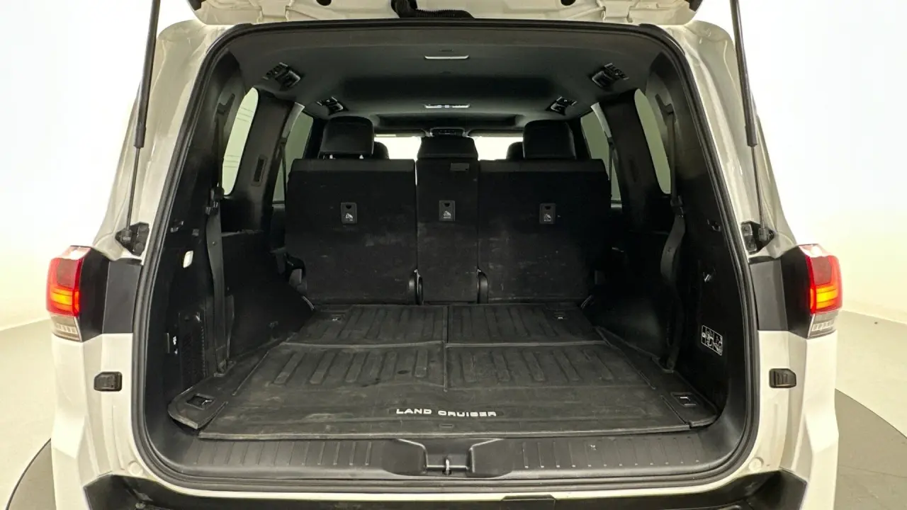 2024 Toyota Landcruiser Gallery Image 23
