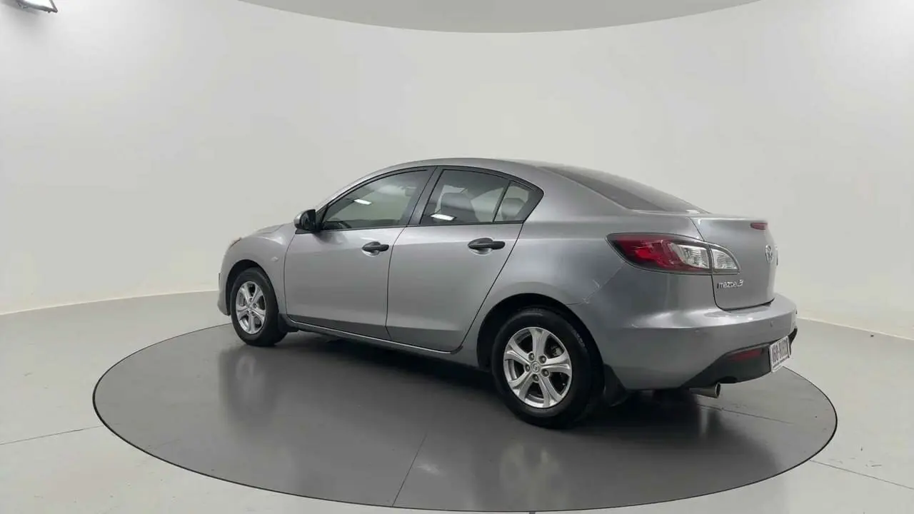 2010 Mazda 3 Gallery Image 3