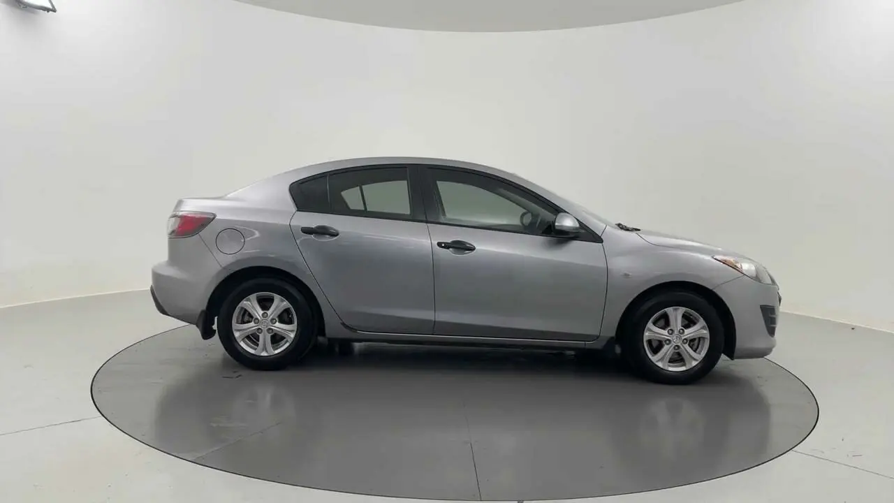 2010 Mazda 3 Gallery Image 6
