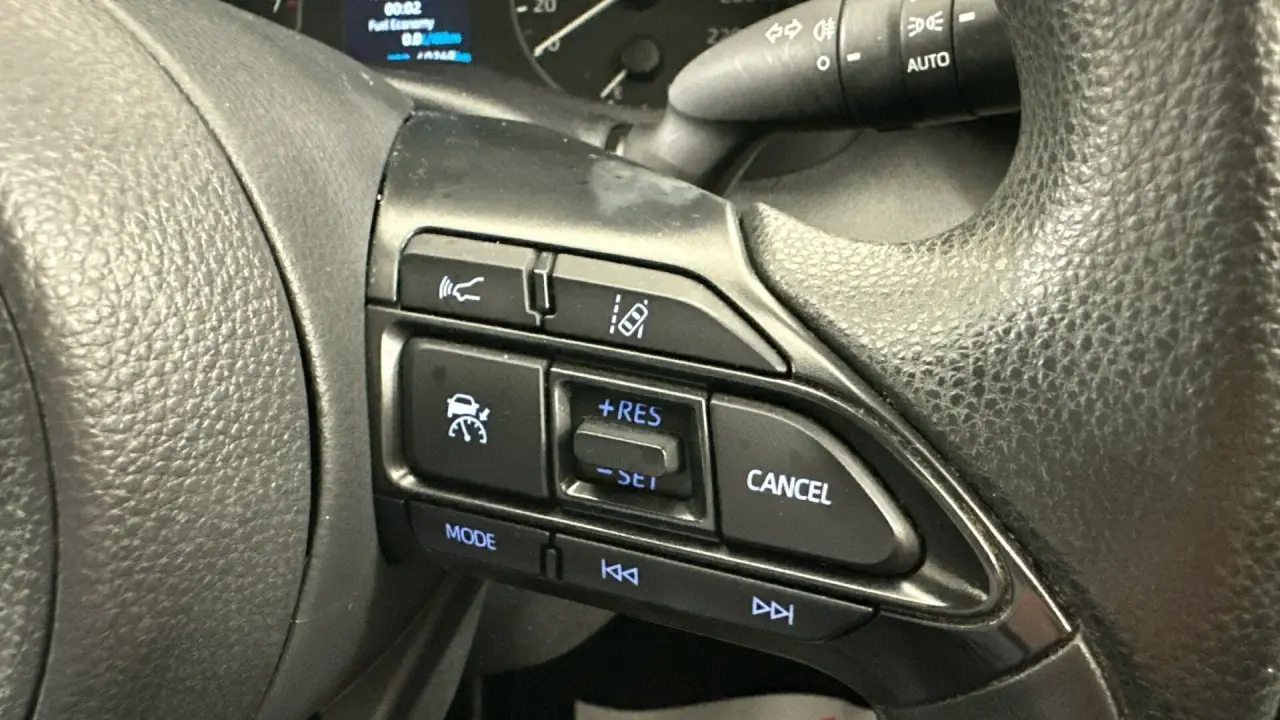 2023 Toyota Yaris Gallery Image 16