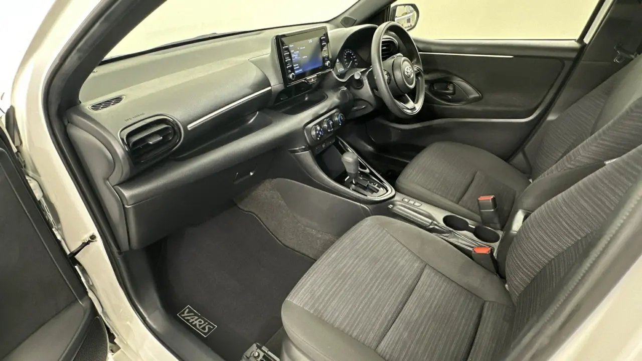 2023 Toyota Yaris Gallery Image 22