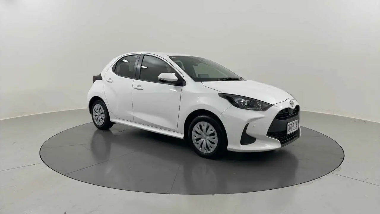 2023 Toyota Yaris Gallery Image 7