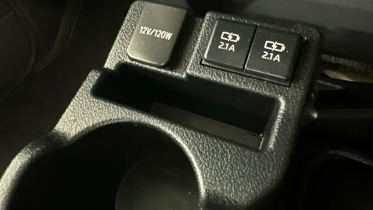 2021 Toyota Landcruiser 70 Series Gallery Image 12