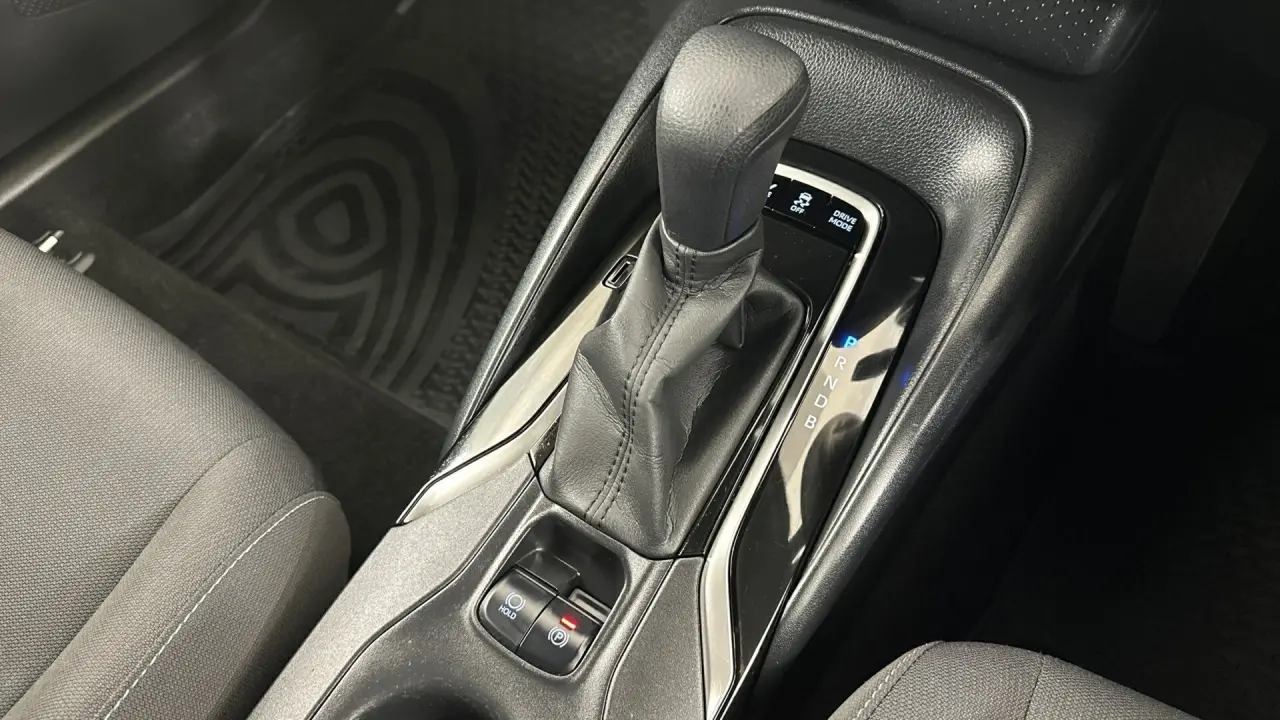 2021 Toyota Corolla Gallery Image 17