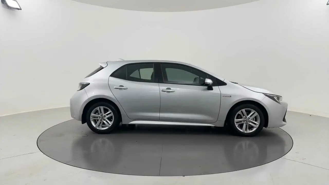 2021 Toyota Corolla Gallery Image 6