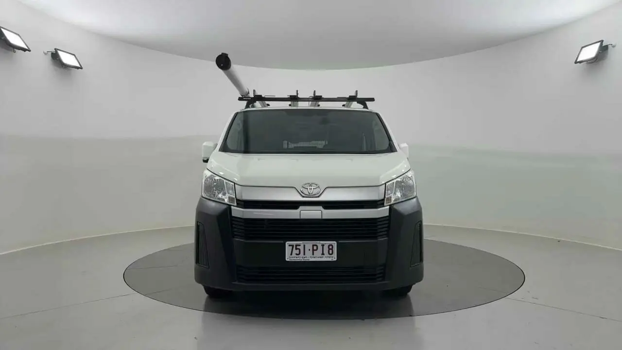 2021 Toyota HiAce Gallery Image 8