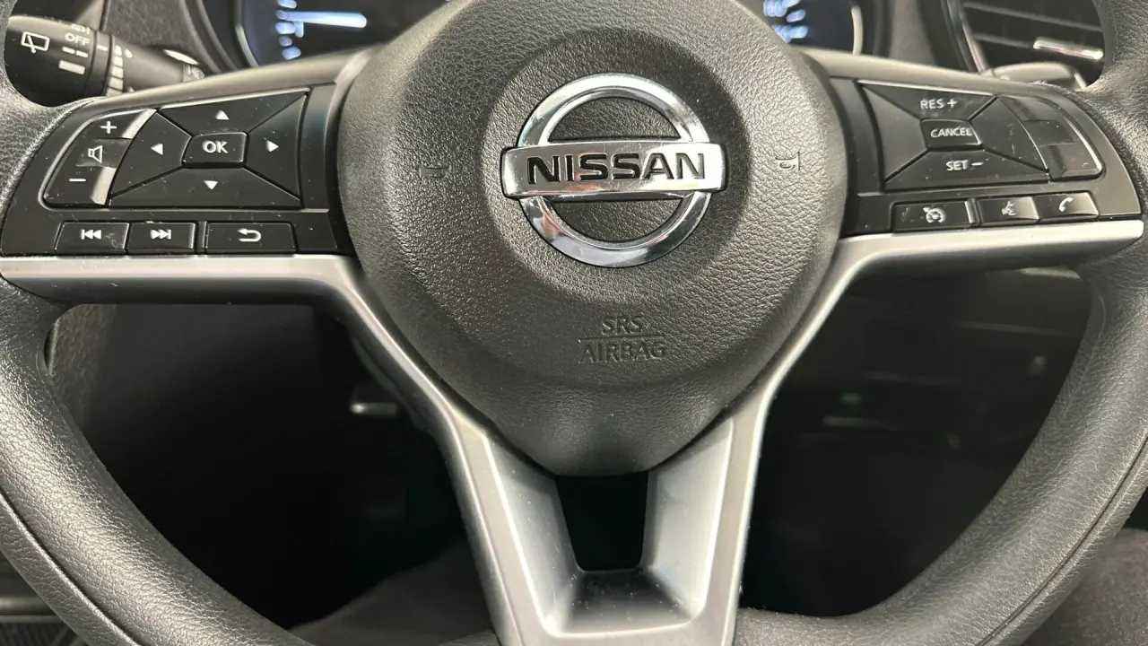 2021 Nissan X-Trail Gallery Image 10