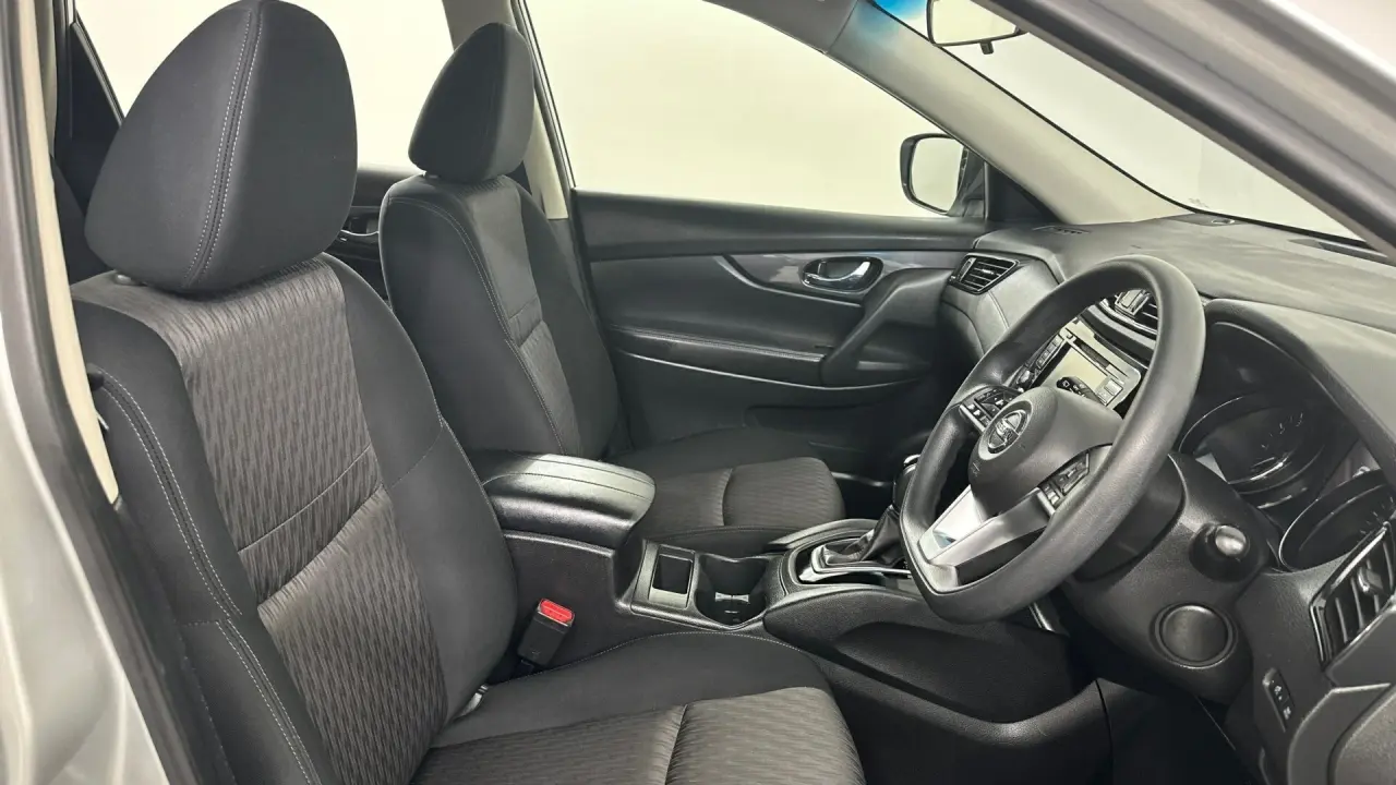 2021 Nissan X-Trail Gallery Image 14